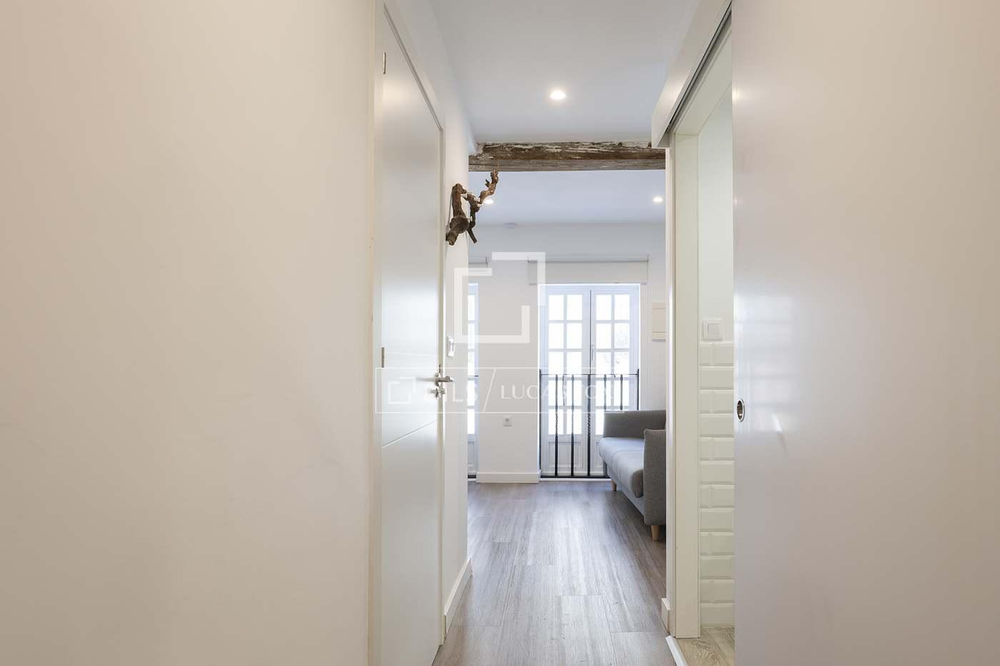 Building for Sale in Ourense