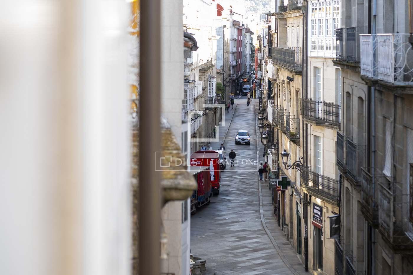 Building for Sale in Ourense