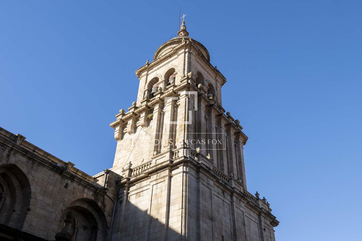 Building for Sale in Ourense