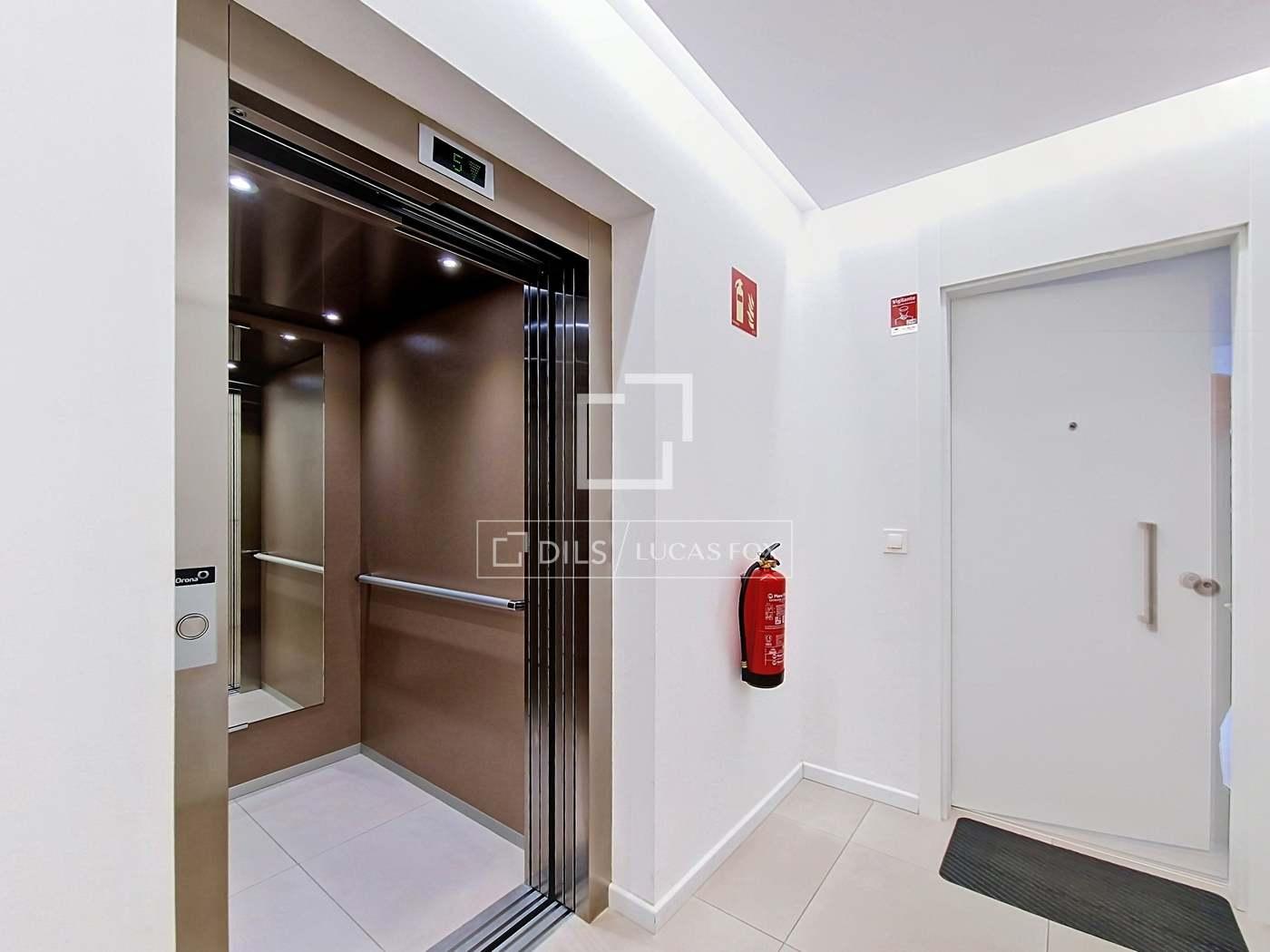 Apartment for Sale in Vilanova i la Geltrú