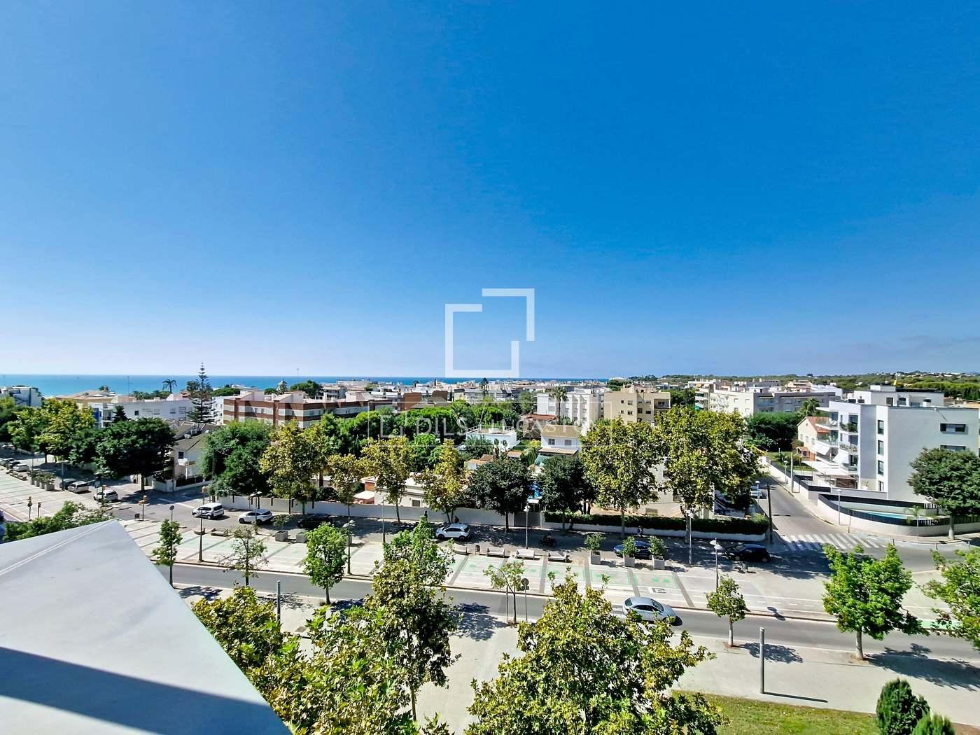 Apartment for Sale in Vilanova i la Geltrú