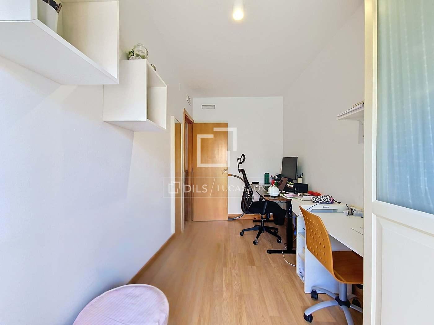Apartment for Sale in Cubelles