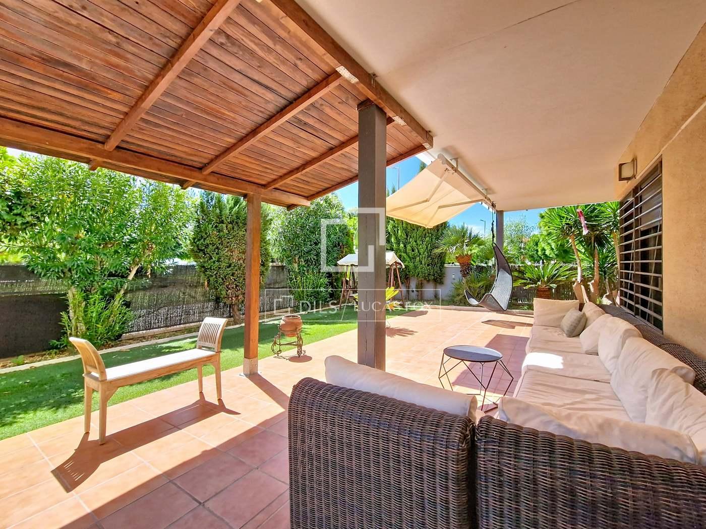 Apartment for Sale in Cubelles