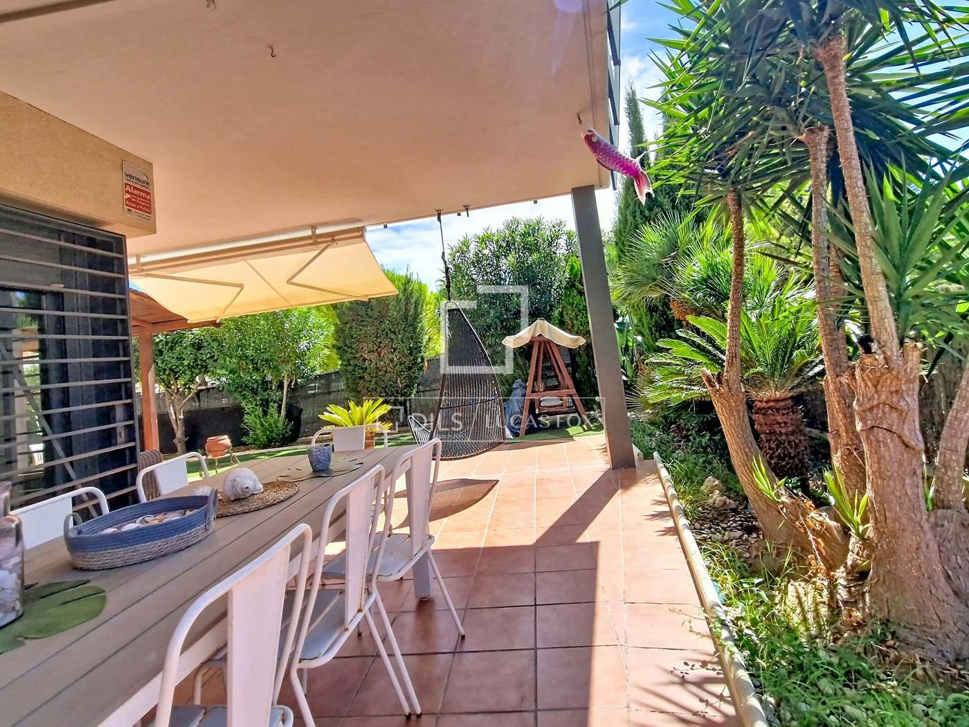 Apartment for Sale in Cubelles