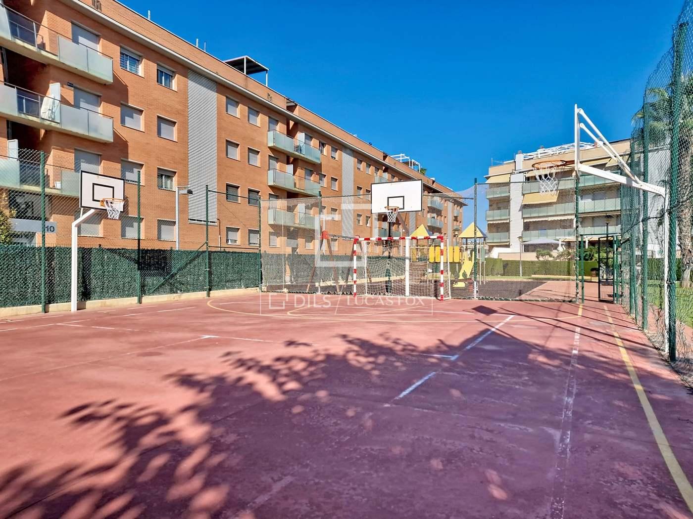 Apartment for Sale in Cubelles