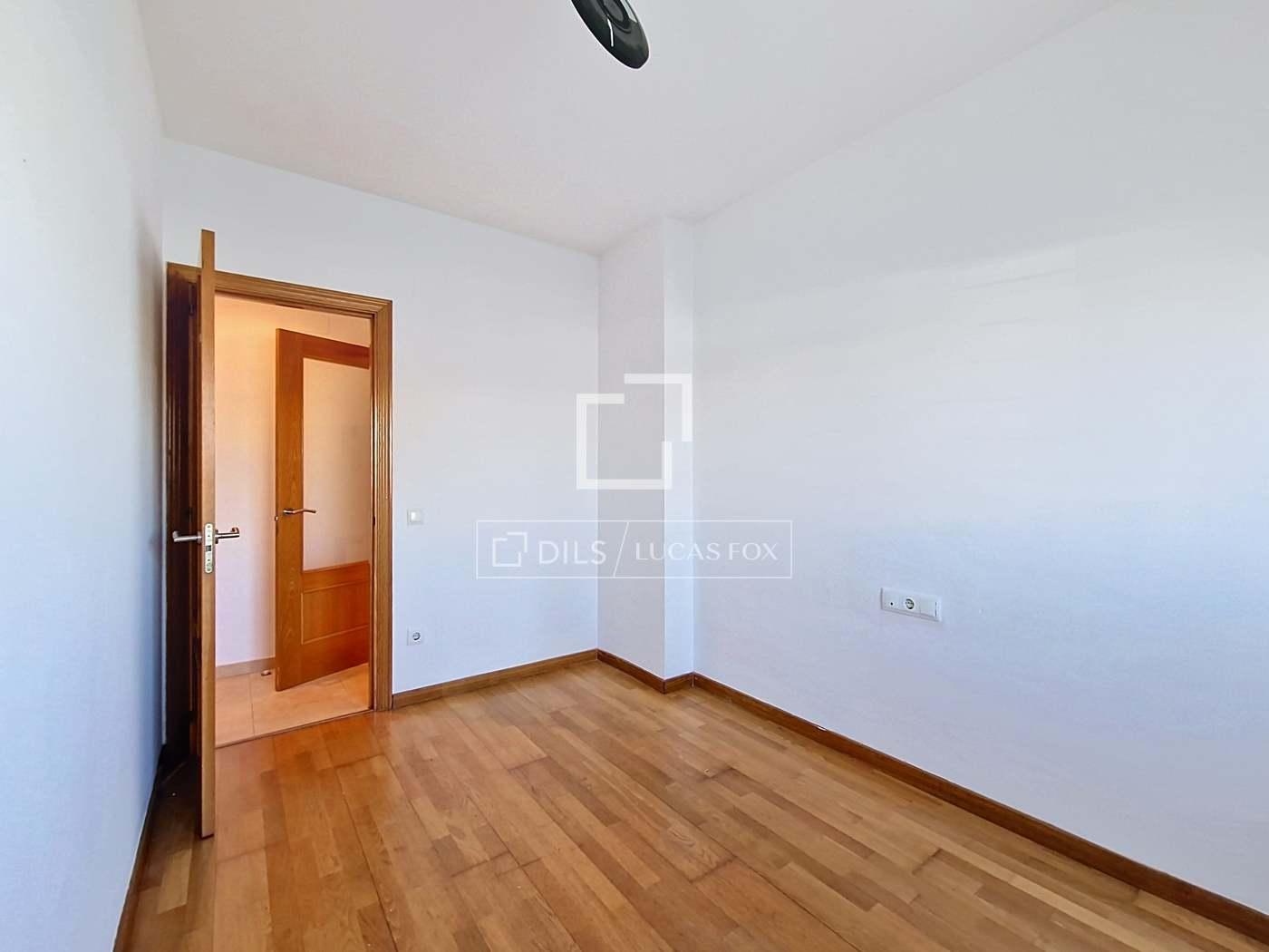 Apartment for Sale in Cubelles