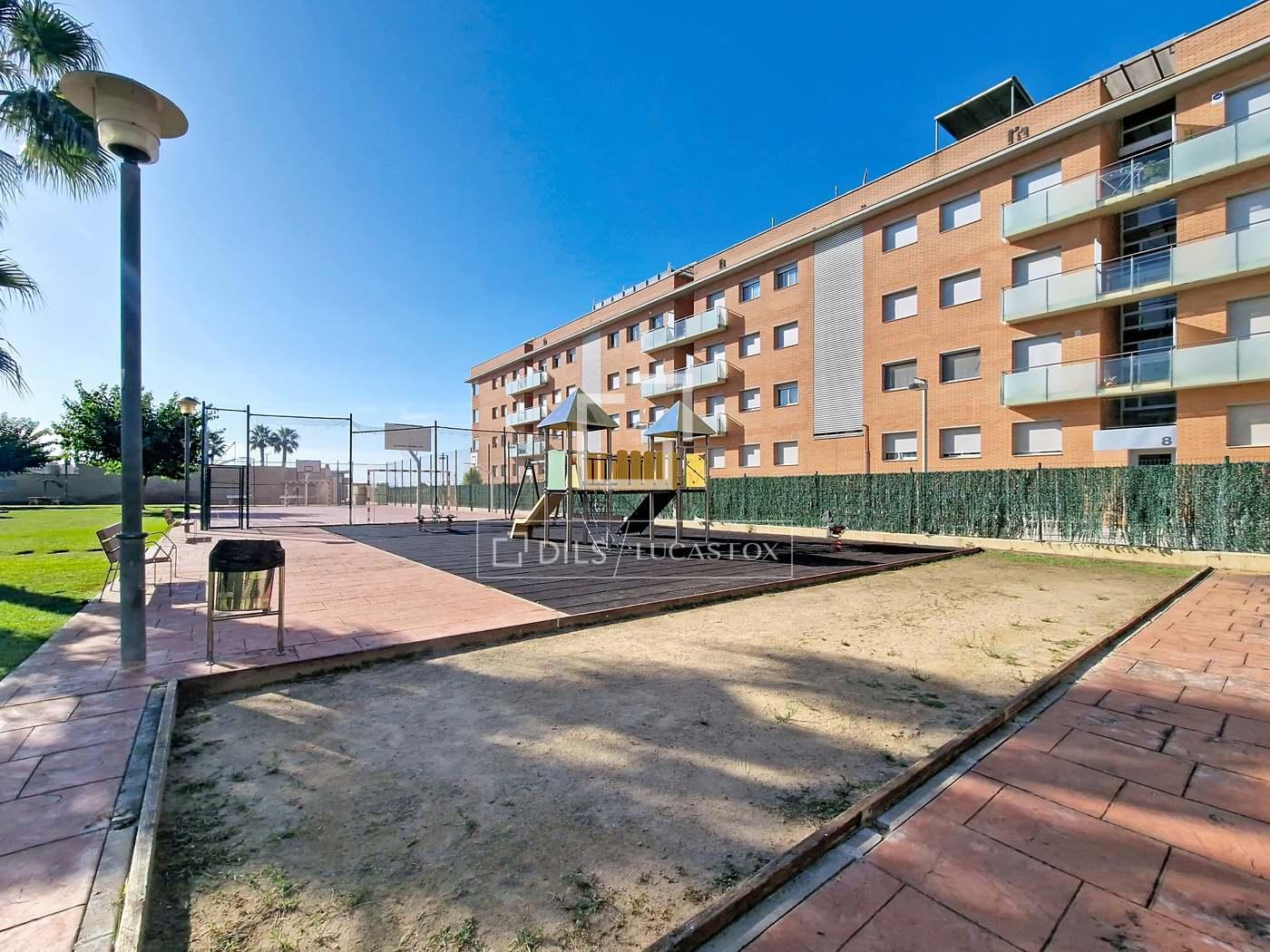 Apartment for Sale in Cubelles