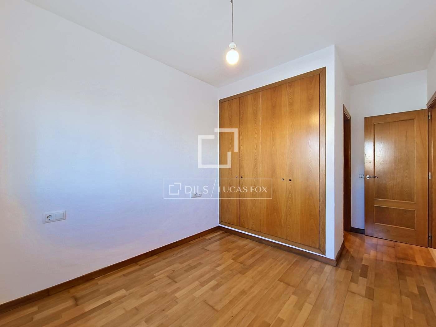 Apartment for Sale in Cubelles