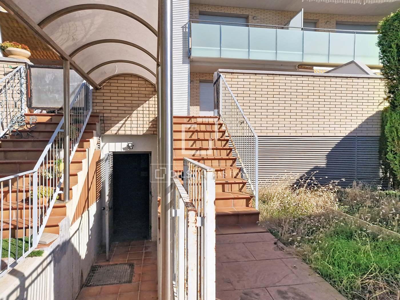 Apartment for Sale in Cubelles