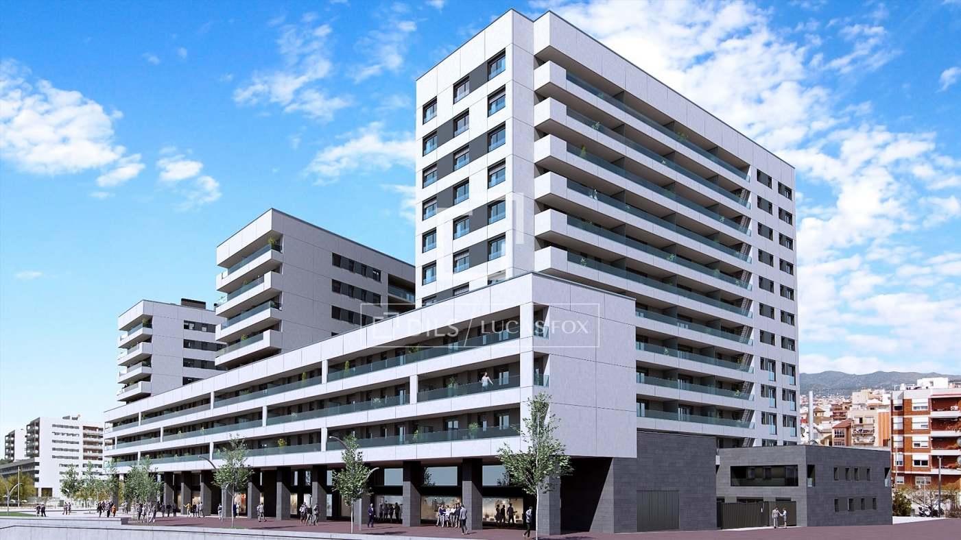 Apartment for Sale in Badalona