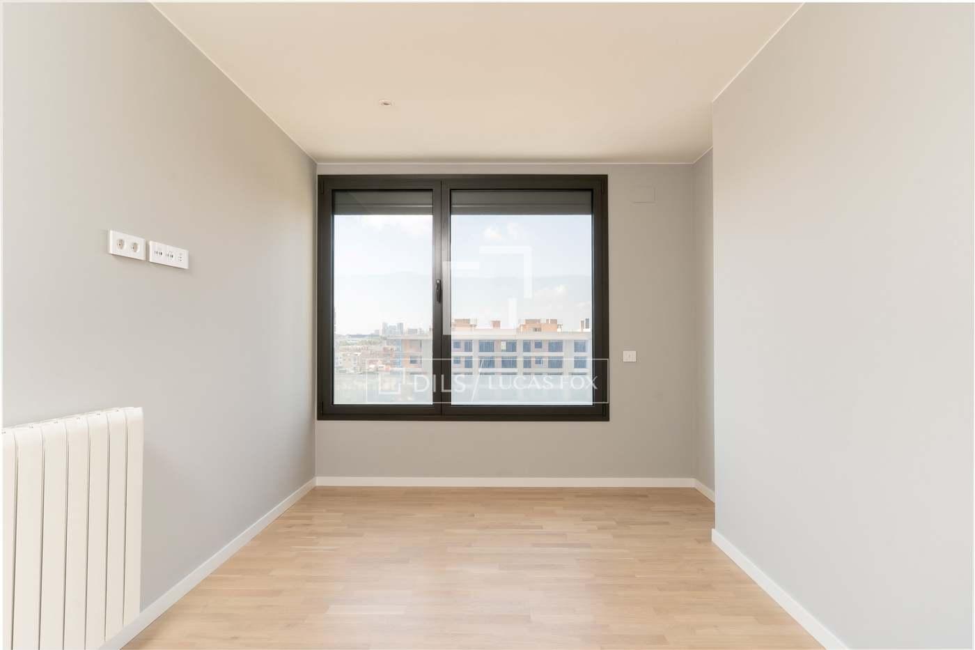 Apartment for Sale in Badalona