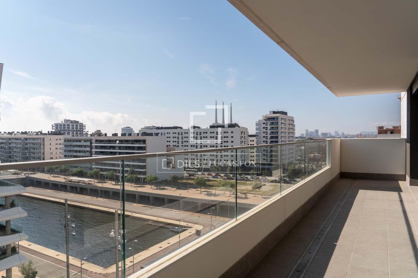 Apartment for Sale in Badalona