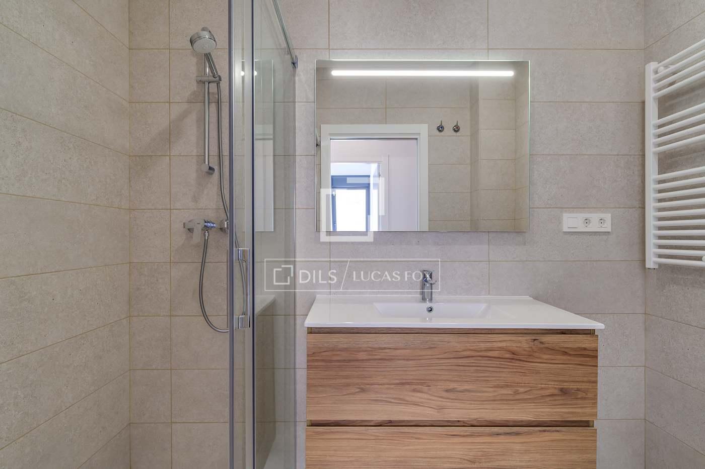 Apartment for Sale in L' Hospitalet de Llobregat