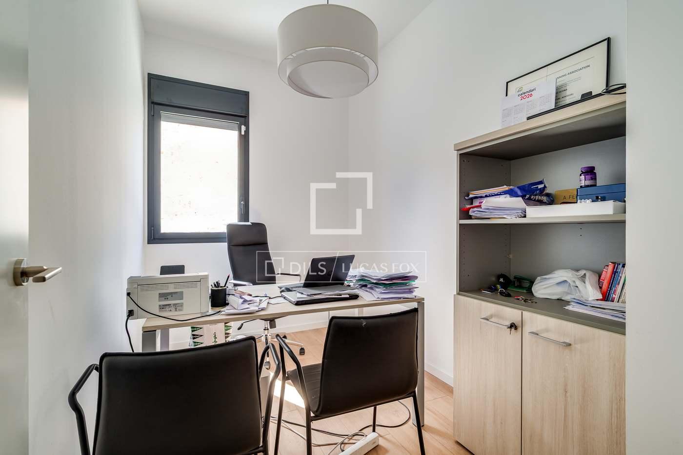 Apartment for Sale in L' Hospitalet de Llobregat