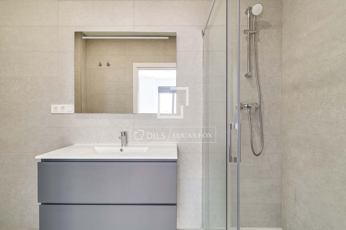 Apartment for Sale in L' Hospitalet de Llobregat