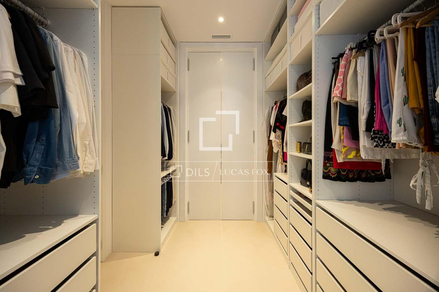 Apartment for Sale in Barcelona
