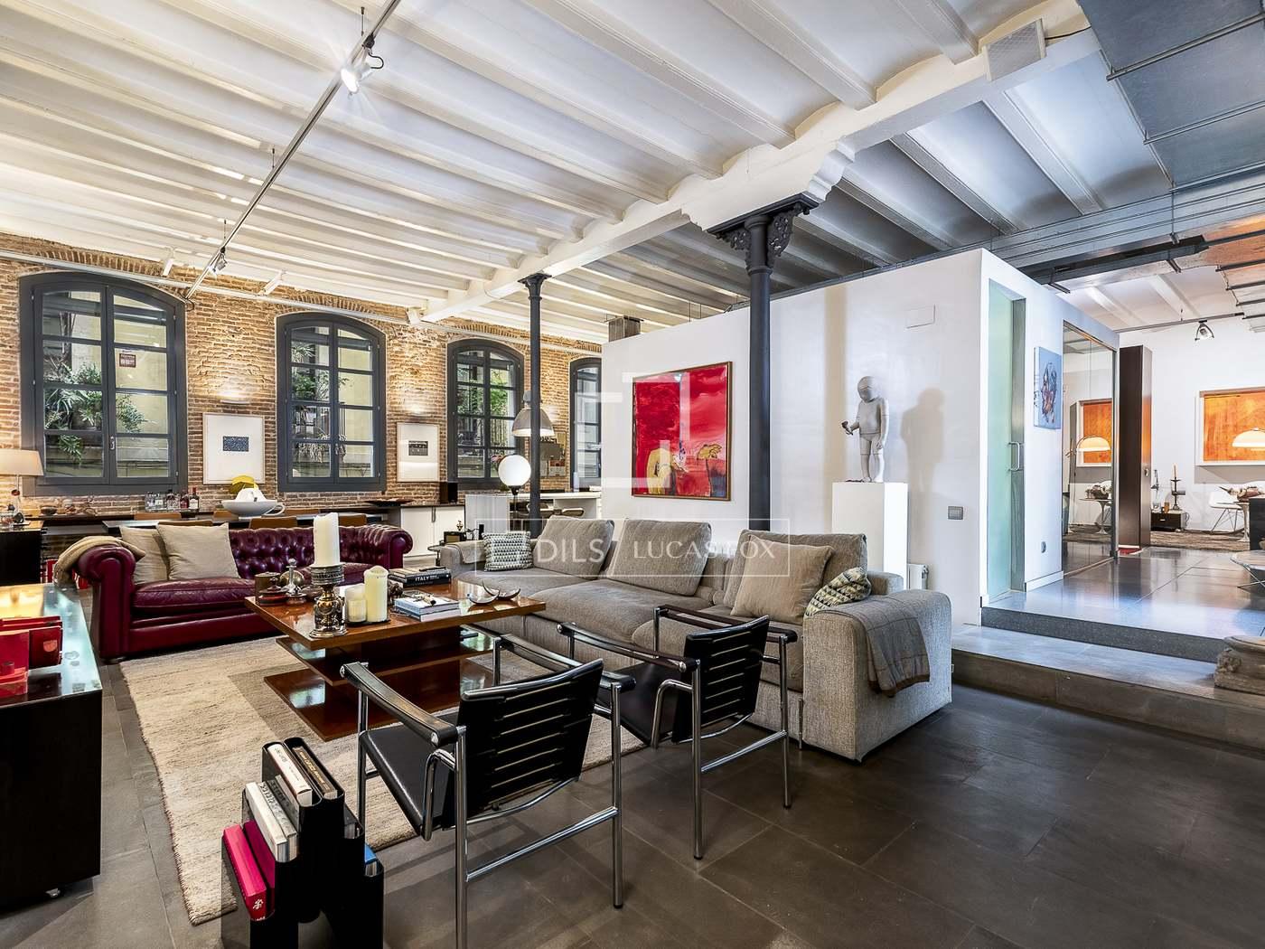 Apartment for Sale in Barcelona