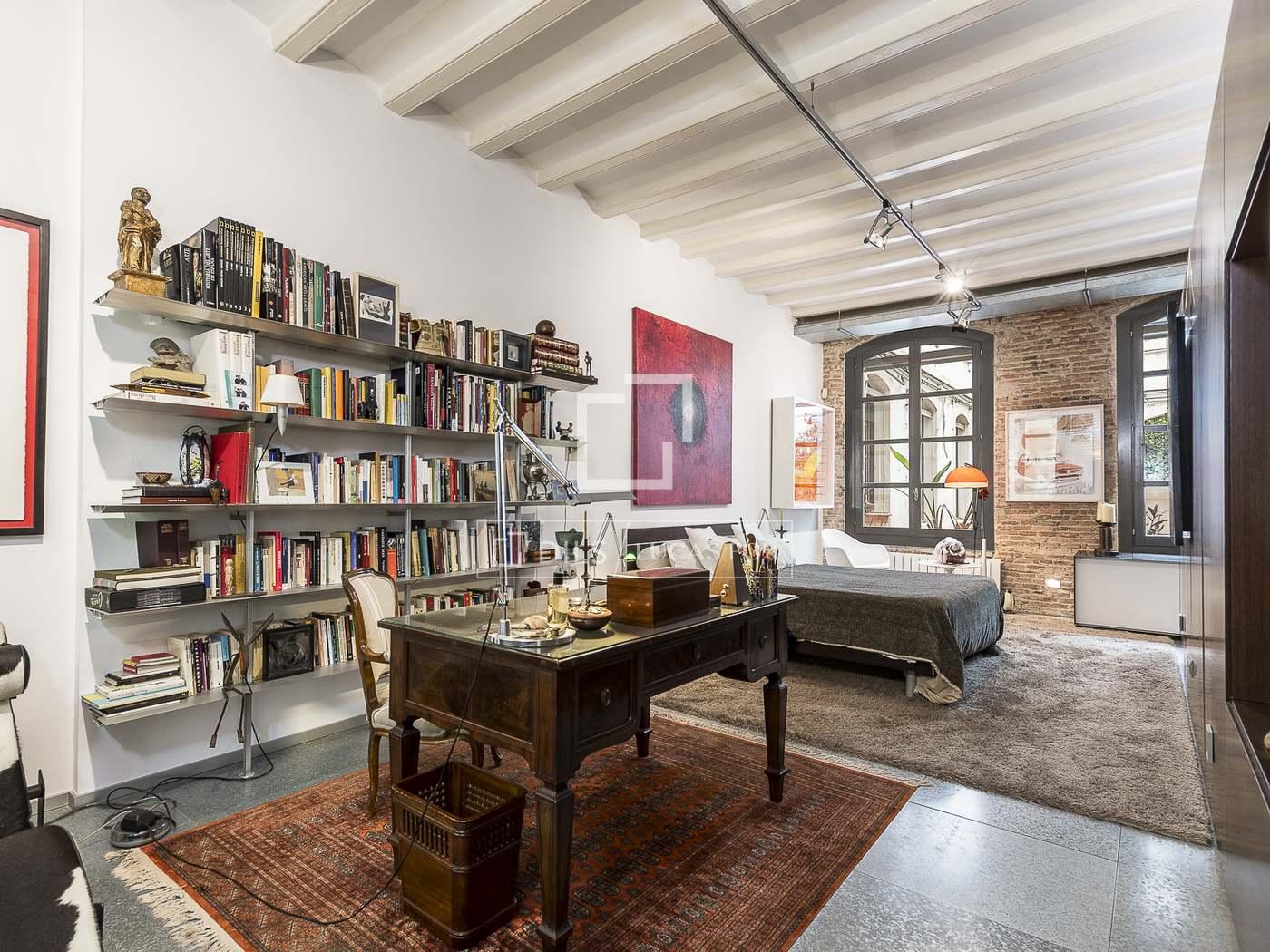 Apartment for Sale in Barcelona