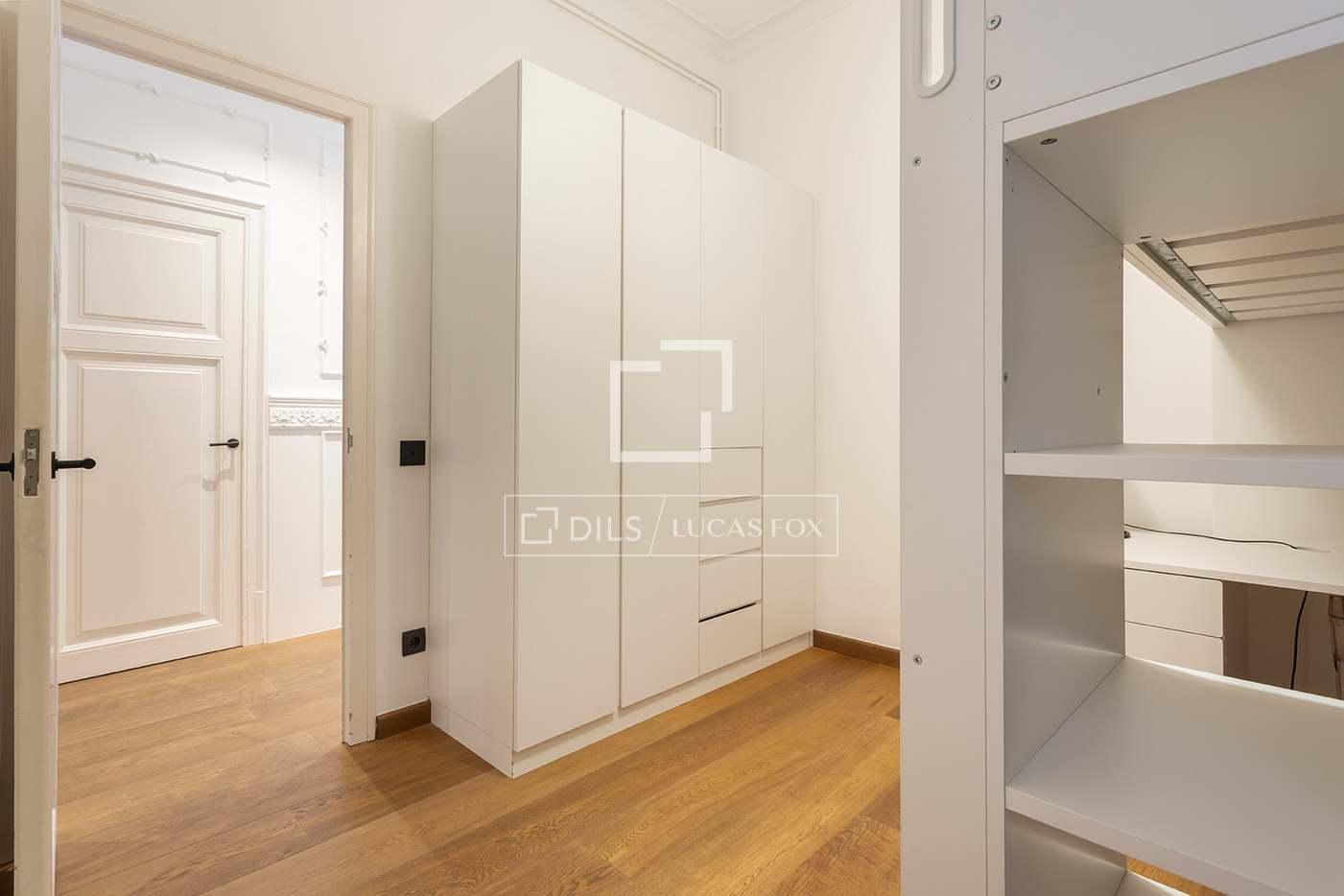 Apartment for Sale in Barcelona