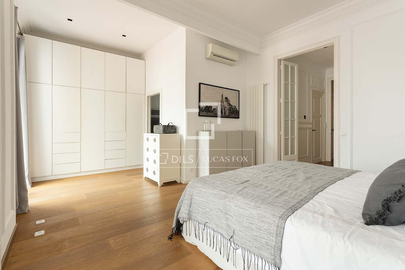 Apartment for Sale in Barcelona