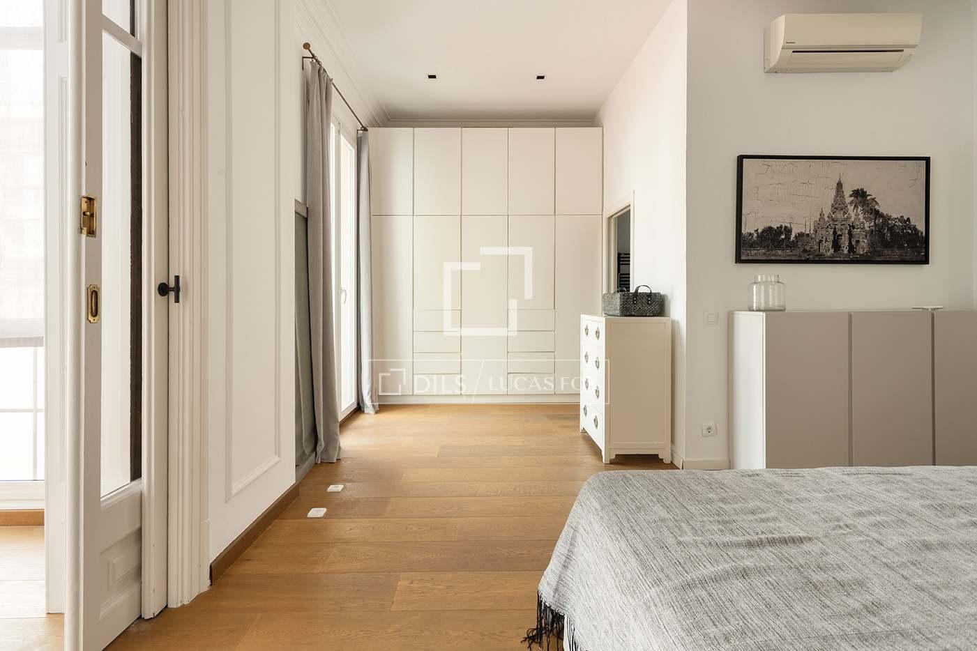 Apartment for Sale in Barcelona