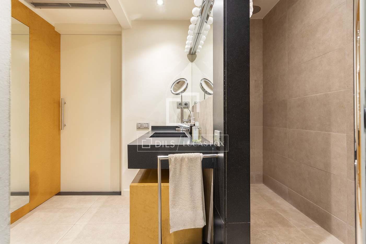 Apartment for Sale in Barcelona