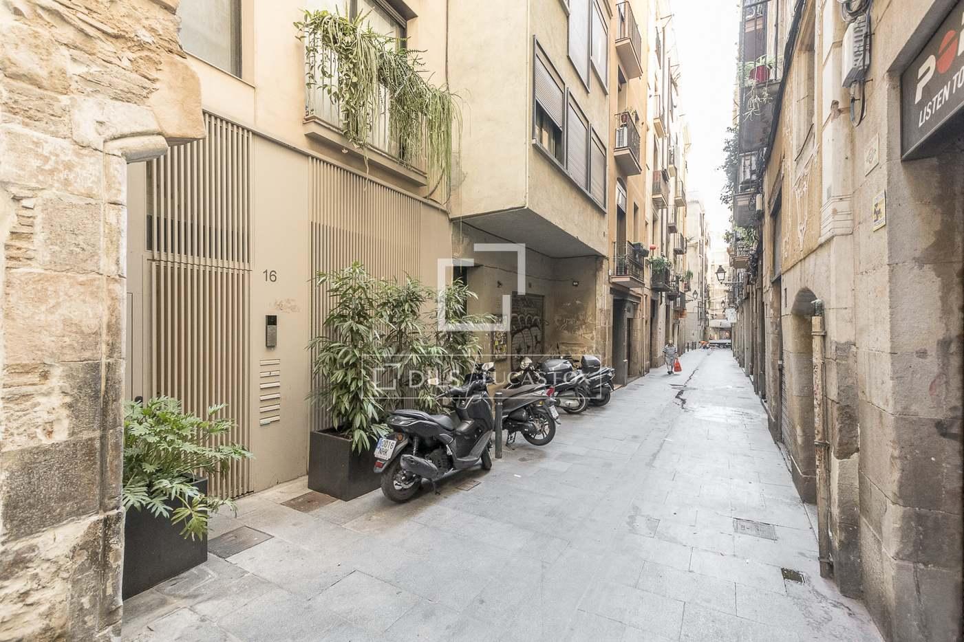 Apartment for Sale in Barcelona
