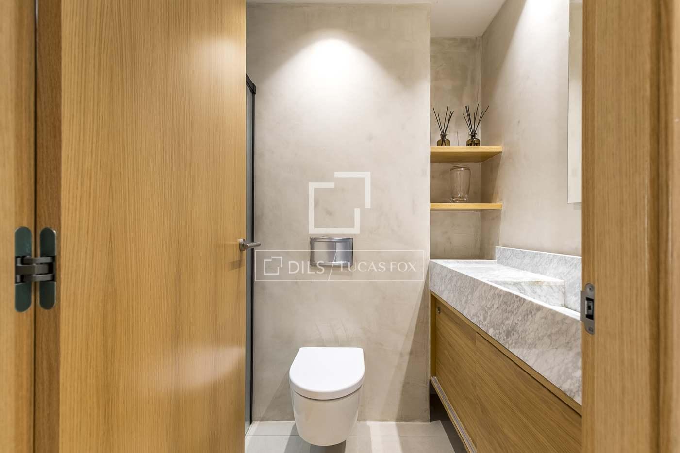 Apartment for Sale in Barcelona