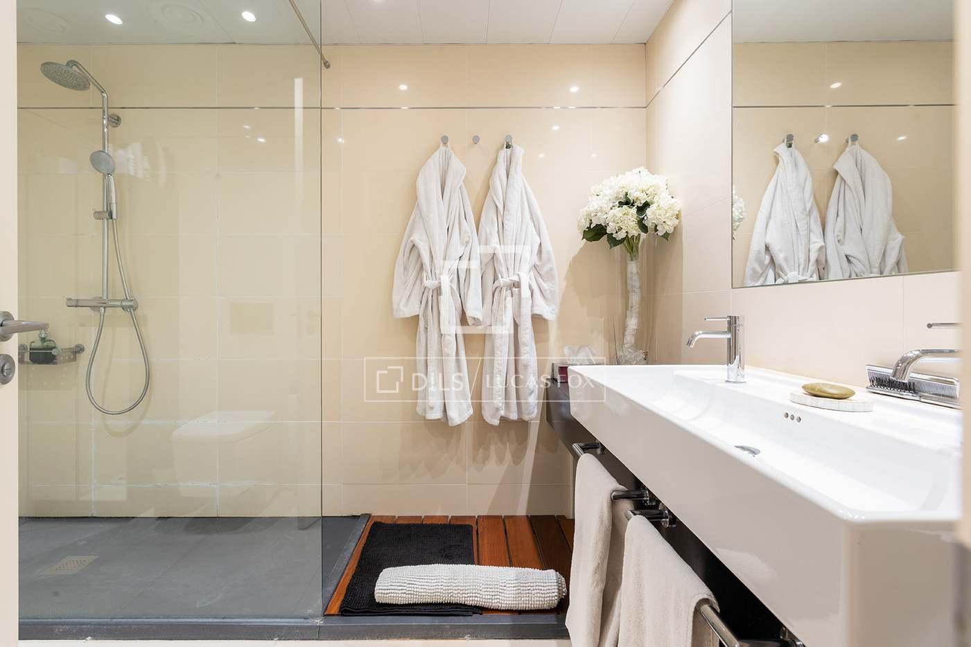 Apartment for Sale in Barcelona