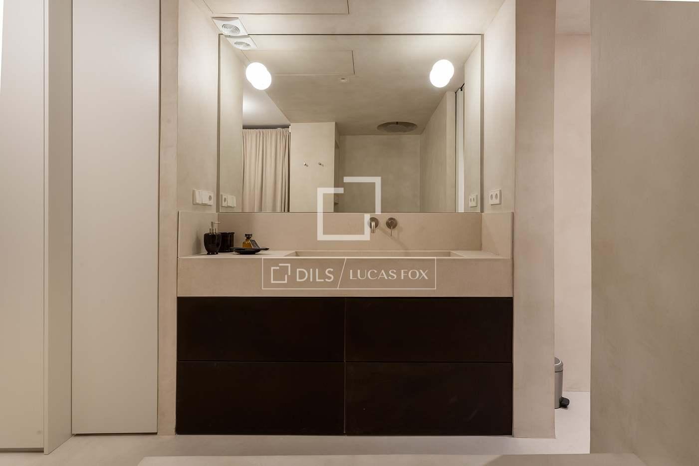 Apartment for Sale in Barcelona