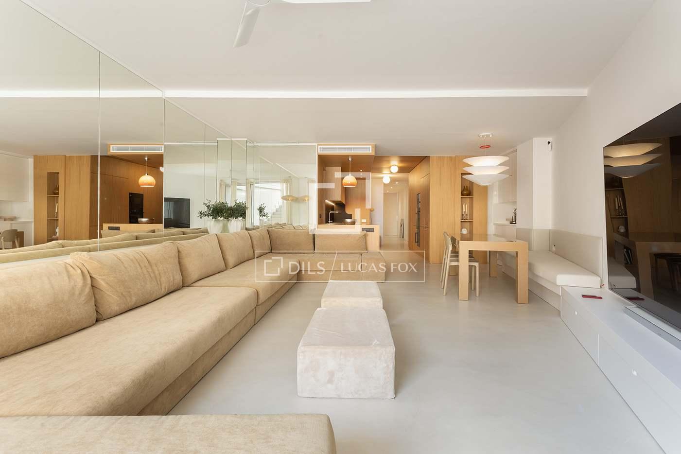 Apartment for Sale in Barcelona