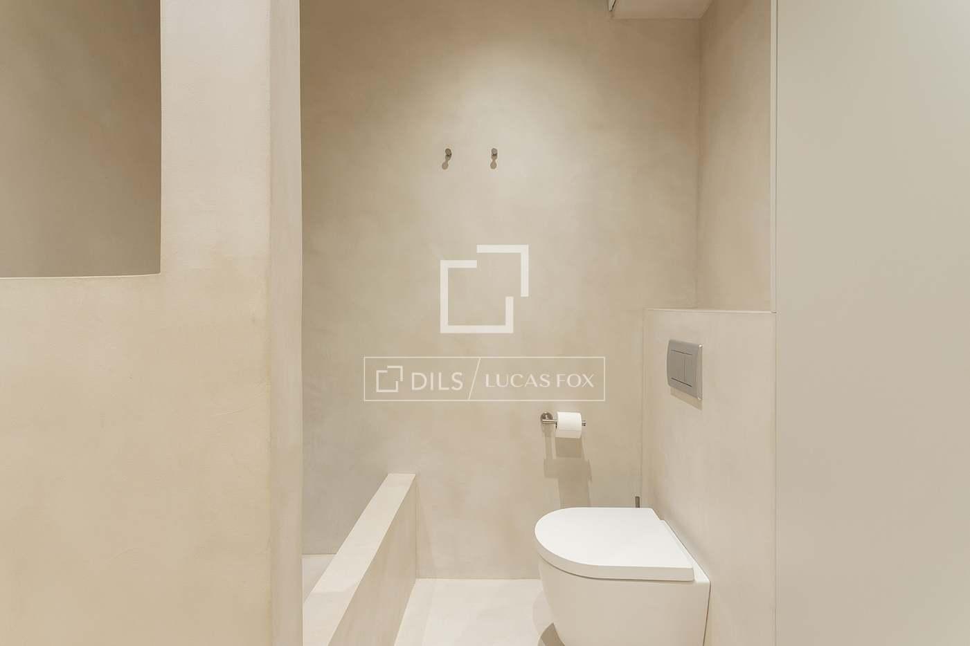 Apartment for Sale in Barcelona