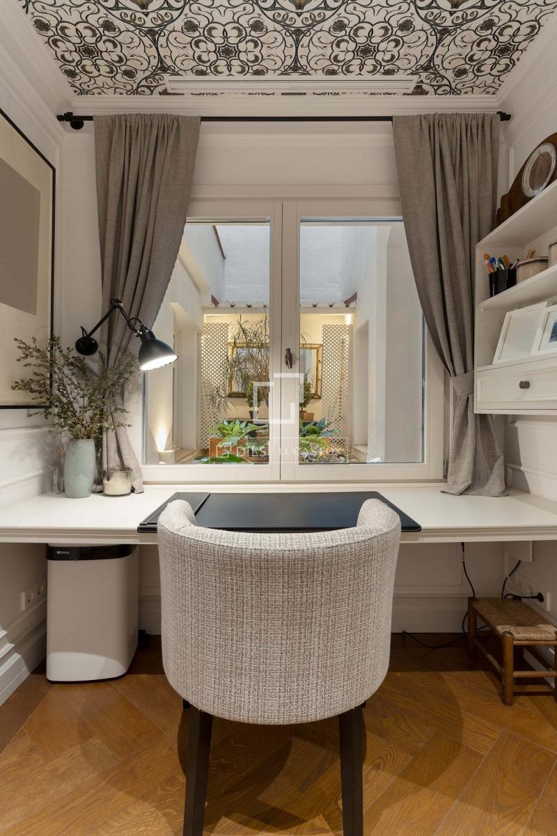Apartment for Sale in Barcelona