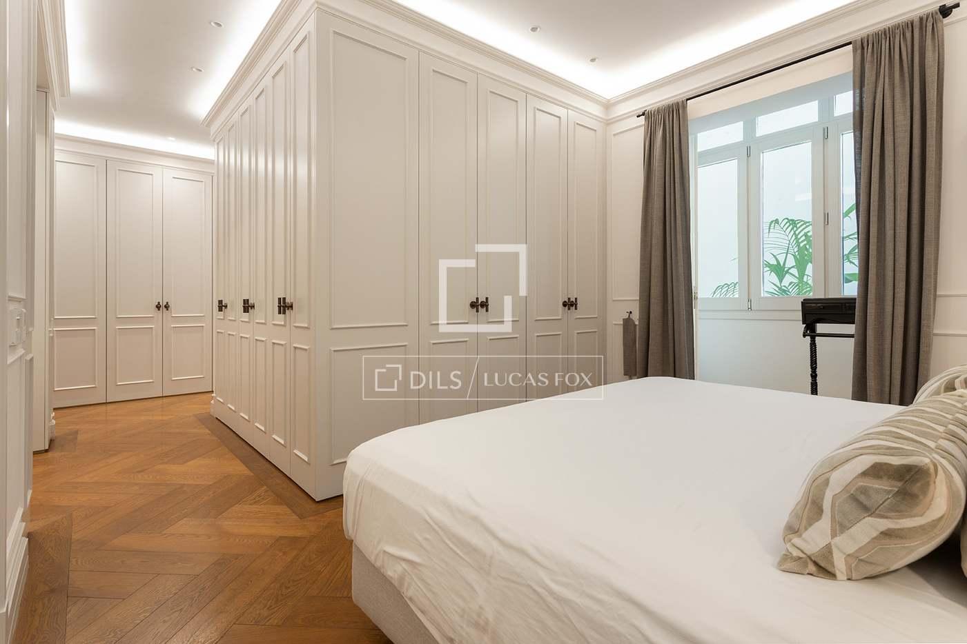 Apartment for Sale in Barcelona