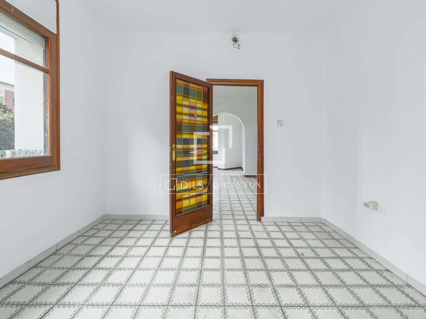 Apartment for Sale in Barcelona