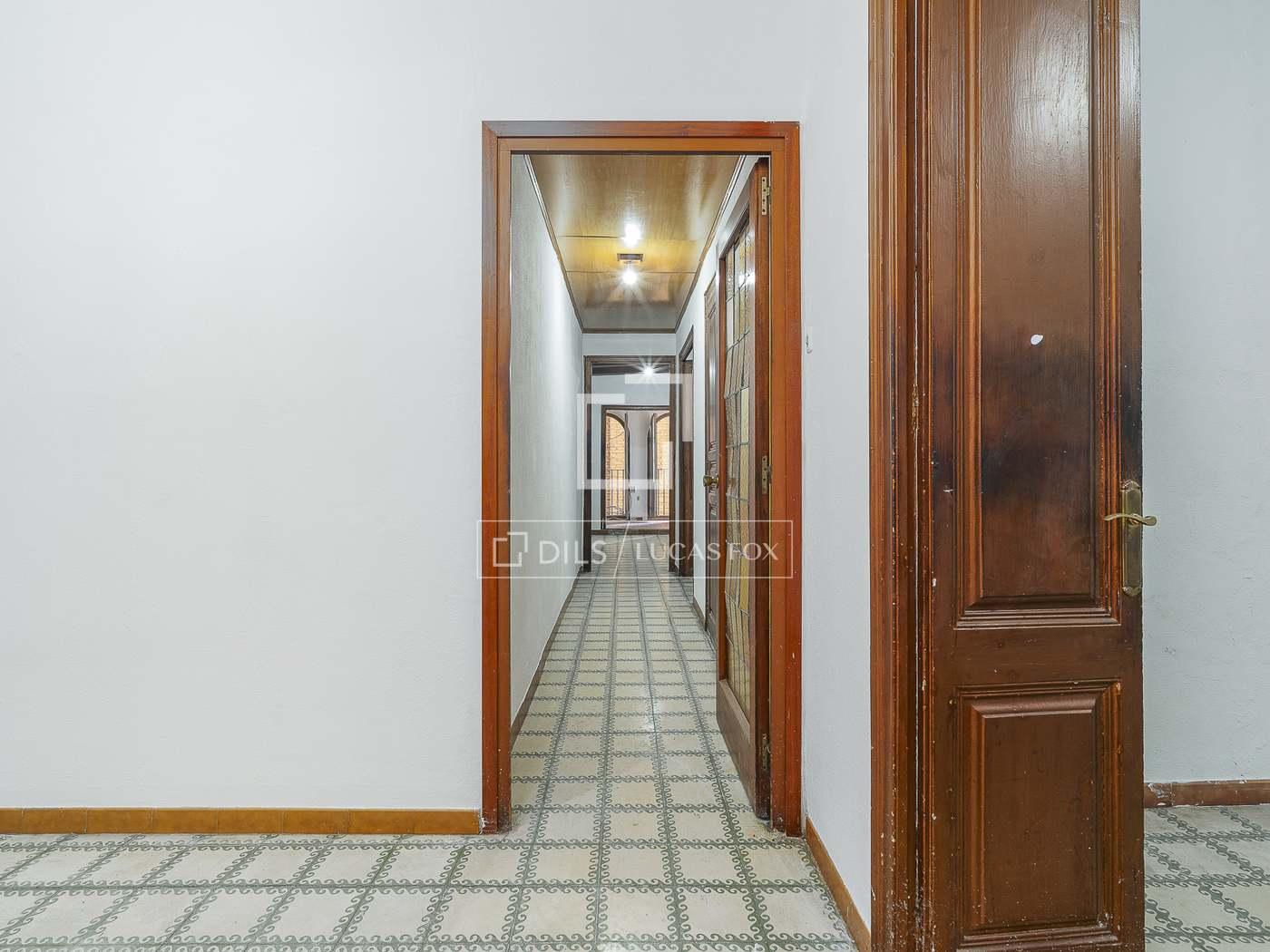 Apartment for Sale in Barcelona