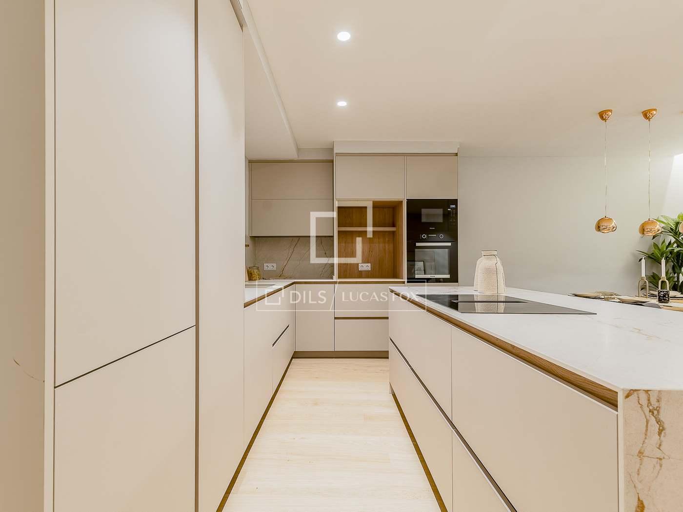 Apartment for Sale in Barcelona
