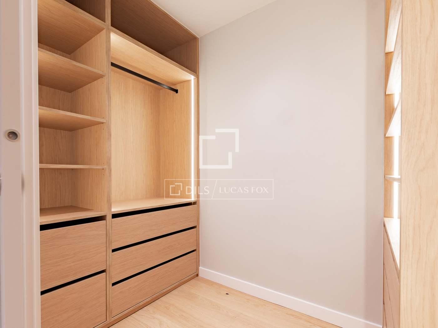 Apartment for Sale in Barcelona