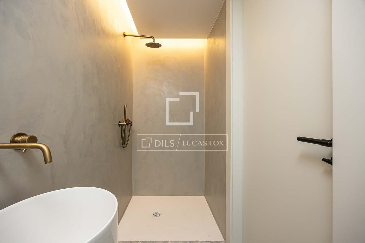 Apartment for Sale in Barcelona