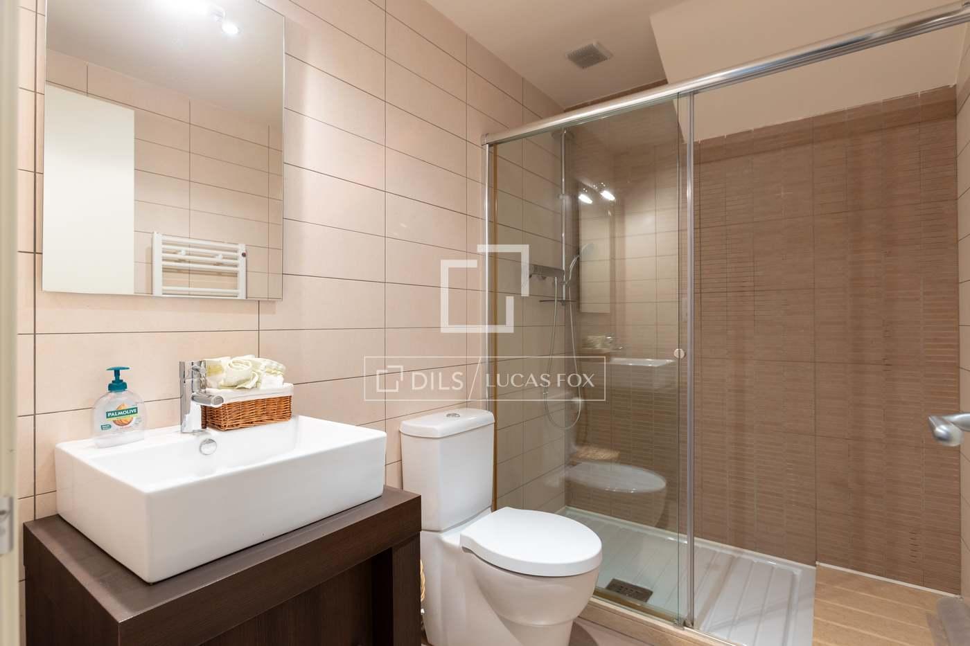 Casa en Venta en Vallromanes