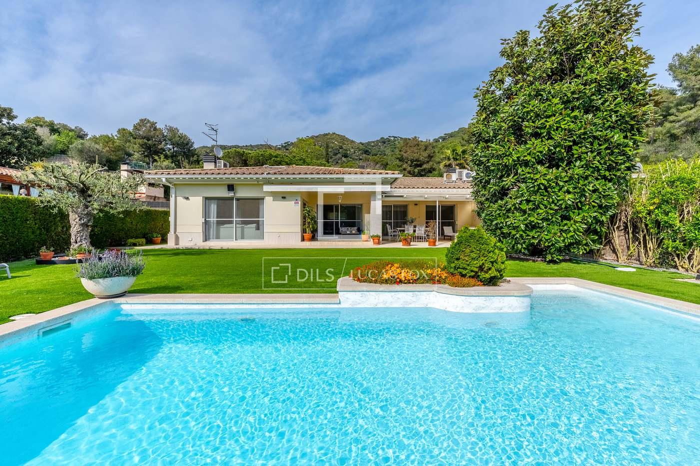 Casa en Venta en Teià