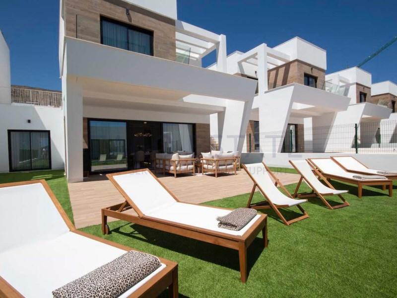 Villa en Venta en Finestrat