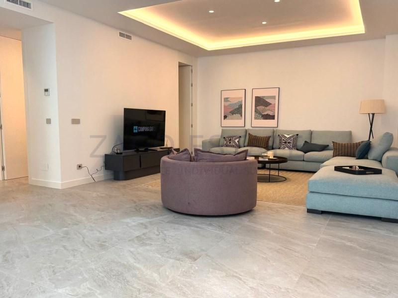 Villa for Sale in Finestrat