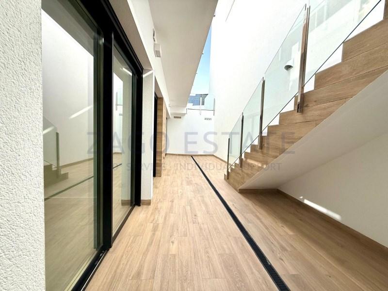 Villa for Sale in Finestrat