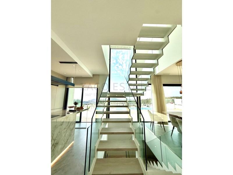 Villa for Sale in Finestrat