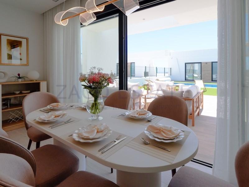 Villa en Venta en Finestrat