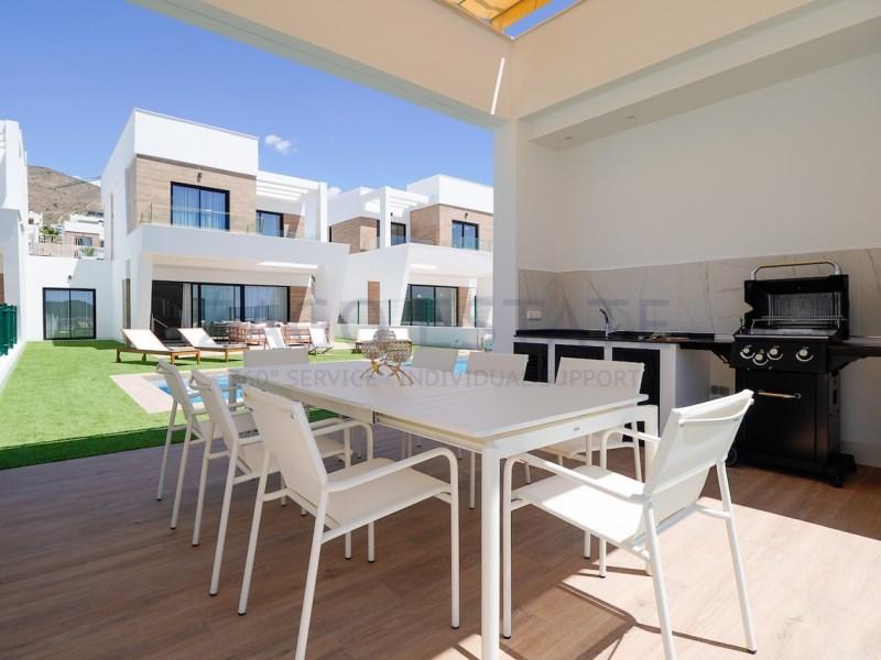 Villa en Venta en Finestrat