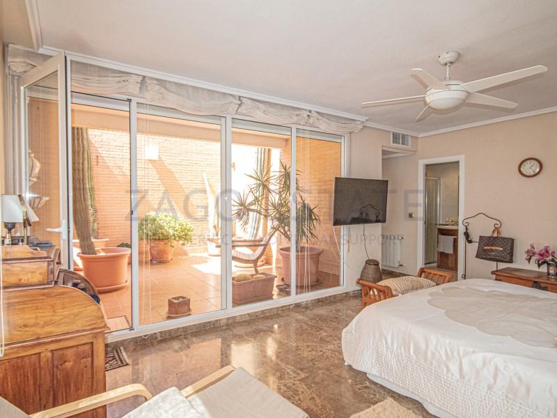 Ático en Venta en Alicante