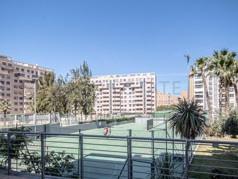 Ático en Venta en Alicante