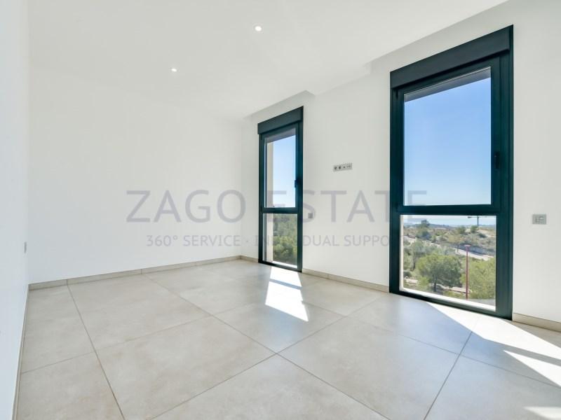 Villa for Sale in Finestrat